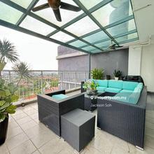 Fully Renovated with Big Balcony 