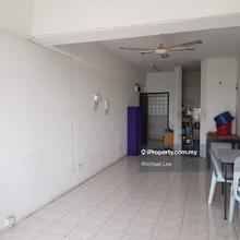 Apartment for sale Menara Klh Puchong