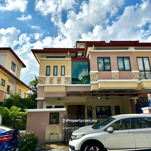 Semi-D house for Sale