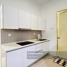 PJ The Grand Sofo 556sf 2r 1b Furnished, Opp Paradigm Mall Kelana Jaya