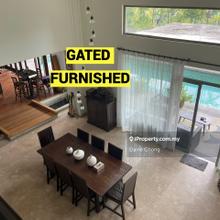 Gated, walk to shops, dog friendly