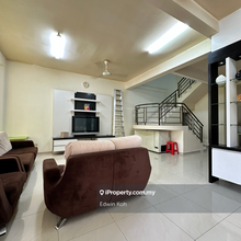 Double storey house Batu berendam melaka , nearby family store