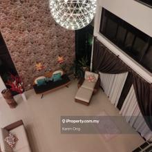 3 Storey Bungalow in Subang Height East Corner 
