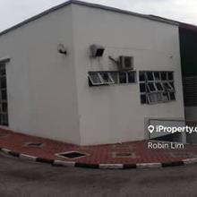 Prime Commercial Space for Rent