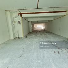 Shop-office for Rent
