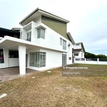 2-Sty partially furnished corner lot for rent w clubhouse facilities