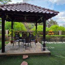 2 Storey Tropical design Bungalow, Very well maintained