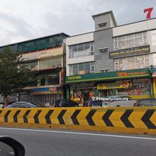 3 Storey Corner Shop For Sale In Selayang
