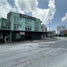 Freehold Bandar Meru Raya Ipoh 3 Storey Detached Shop With Lift
