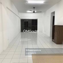 Vista Bayu Apartment Facing pool