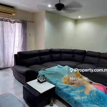 Fully renovated & furnished 