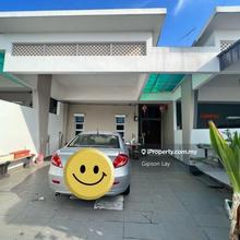 Spacious House,in Good Condition