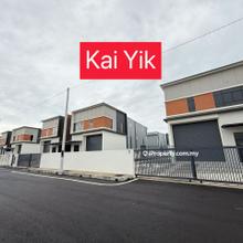 1.5 Storey Semi-Detached Factory At Palmera Light Industrial Park 