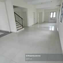 Monet Garden Residence,Kota Warisan,Dengkil 3 storey House  For Rent 