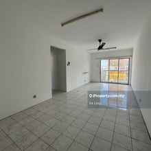 Kinrara ria for sale,corner,932sqft,3r2b,1 carpark,basic,north
