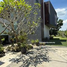 Luxury Bungalow At Tiara Melaka For Sale