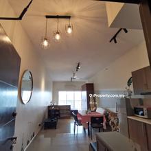 High floor Airbnb studio unit, Hartamas shopping at door step