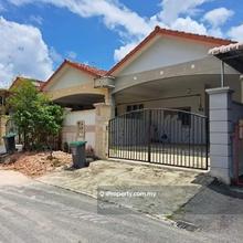 Taman Delima single storey house for rent Kluang 