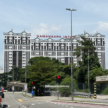 Corner lot shop for rent Damansara Intan