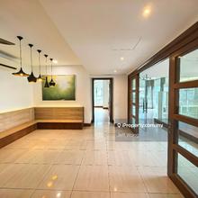 Resort living, renovated unit with quiet environment 