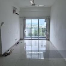 Basic unit , perfect to deco and make it your own home ! Near Mahsa
