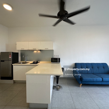 Middle Floor,Cozy And Real Actual Unit,Viewing Available Anytime