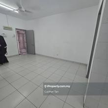 Cheap Rent and Below Market Basic Unit at Akasia, Botanic (4km to aeon