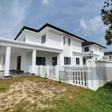 New European Concept House @ Cherrywood Garden Homes