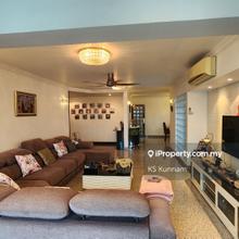 Renovated unit 1742sf