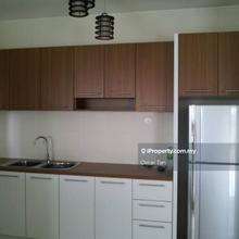 Near to MRT & KTM Station only 100meters