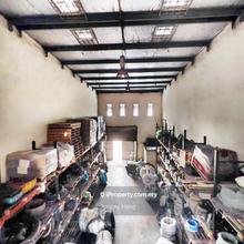 Taman Mount Austin Jalan Mutiara Emas Factory For Rent