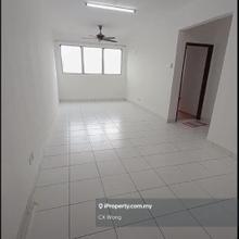 Endlot same level with swimming pool, near to KTM