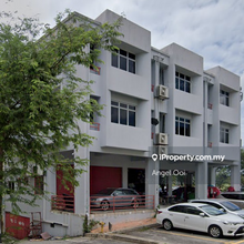 1st floor office in shop lot, near LRT 3 Idaman, Ara Damansara