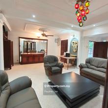 Well maintained house located at a quiet residential area.