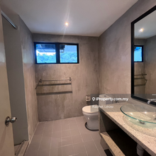Corner unit with new laminated flooring and renovated bathrooms