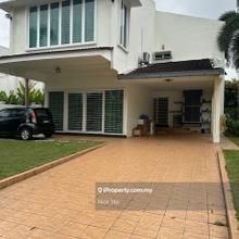 2 storey Freehold Bungalow with Big Land 8500sf,ft