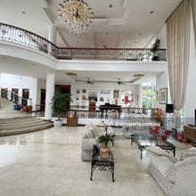 JB Town Taman Stulang Laut 3-Storey Bungalow For Sale