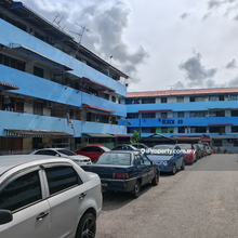Tuta Flat Tun Aminah level 4