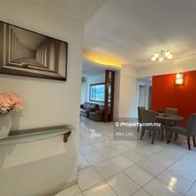 Gold Coast Condominium For Rent !!