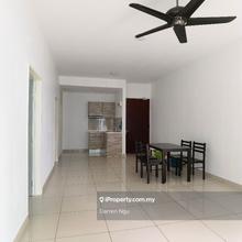 Parc Regency plentong taman Molek 