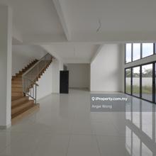 Corner Semi-D Home, ttdi grove, Kajang