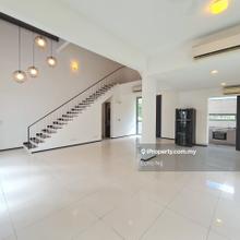 Breezeway Parkhome
