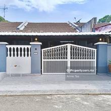 Taman Daya/ 1 Storey Teres/ 20x60 Intermediate/ Fully Renovated