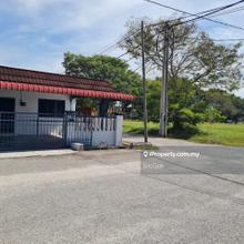 South Facing Single Storey Corner House @ Tmn Pusing Baru