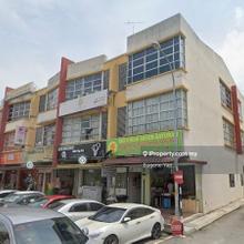 3sty End-lot For Sale