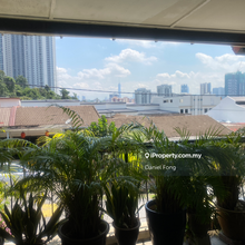Unblock View & Good Fengshui Landed 1.5 Storey House at Kuchai Lama
