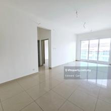 Seasons 3 Beds Apartment For Sale @ Amara Larkin