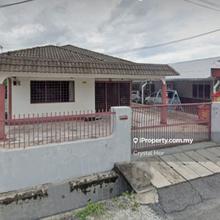 Kampung Buntong Ipoh bungalow single storey 
