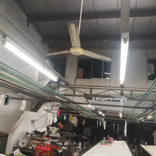 Mount Austin 1.5 storey factory for rent