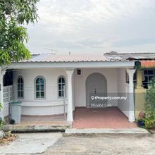 Batu Pahat Taman Bukit Pasir Single Storey House